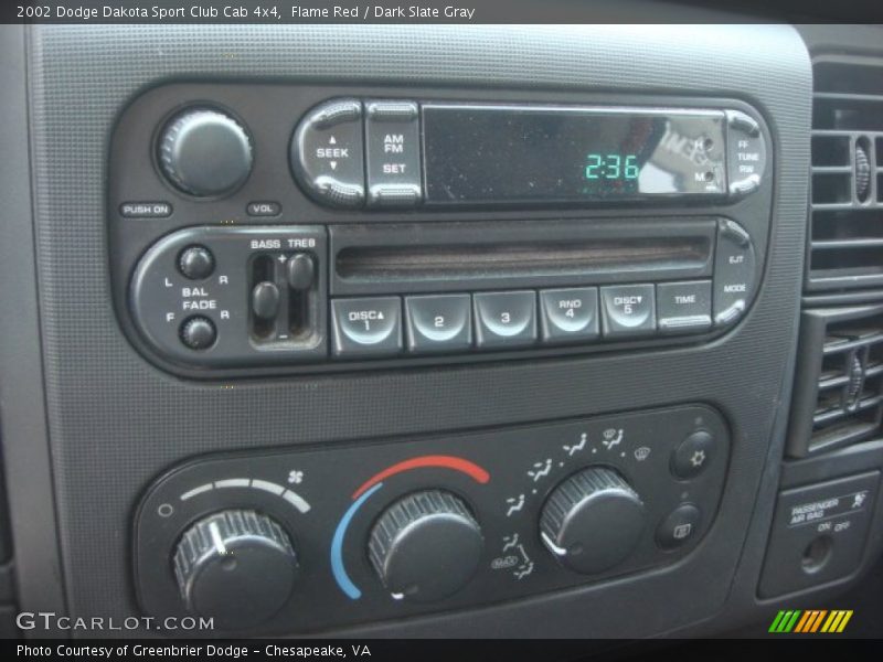 Flame Red / Dark Slate Gray 2002 Dodge Dakota Sport Club Cab 4x4