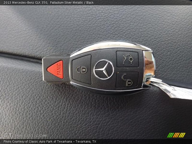 Keys of 2013 GLK 350