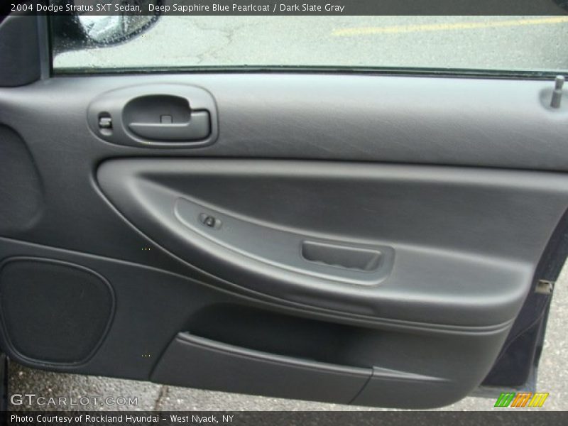 Deep Sapphire Blue Pearlcoat / Dark Slate Gray 2004 Dodge Stratus SXT Sedan