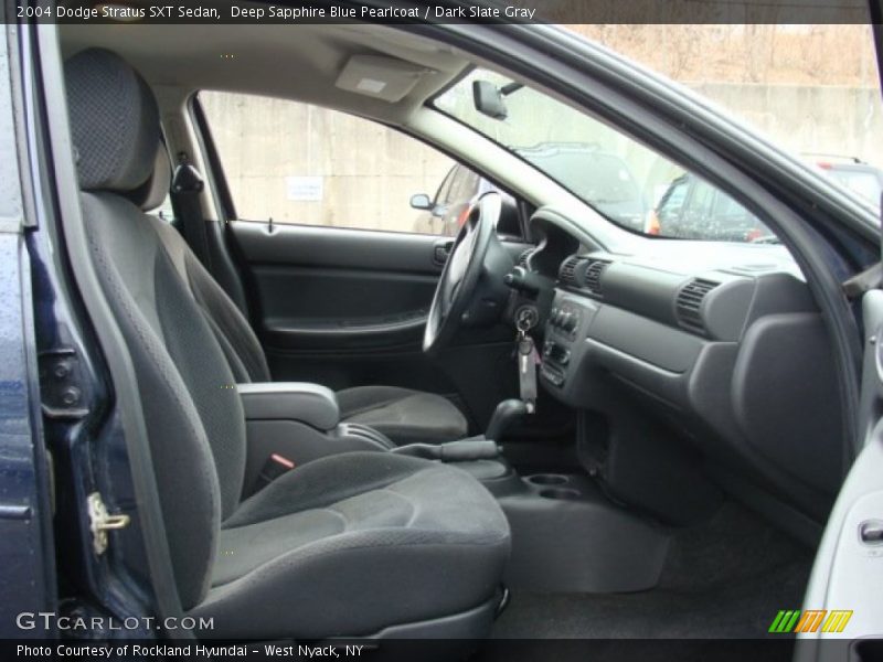 Deep Sapphire Blue Pearlcoat / Dark Slate Gray 2004 Dodge Stratus SXT Sedan