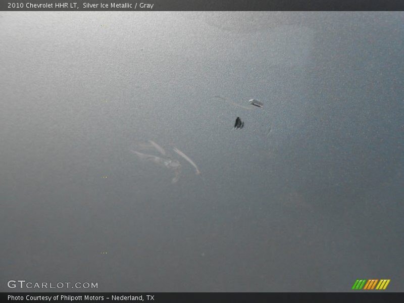 Silver Ice Metallic / Gray 2010 Chevrolet HHR LT