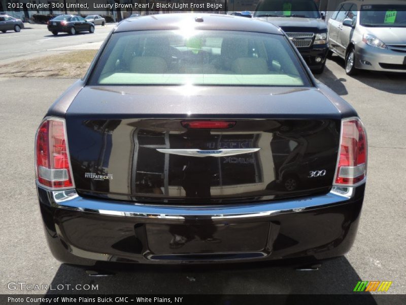 Luxury Brown Pearl / Black/Light Frost Beige 2012 Chrysler 300 Limited