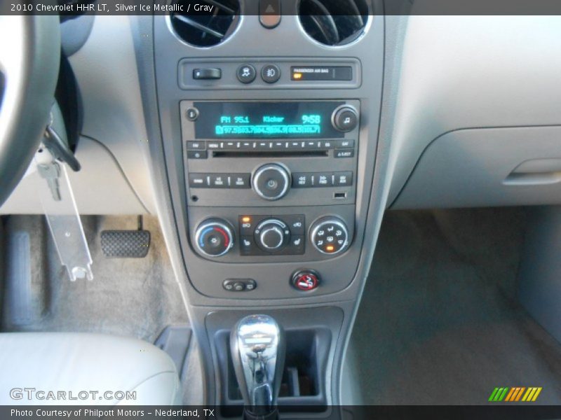 Silver Ice Metallic / Gray 2010 Chevrolet HHR LT
