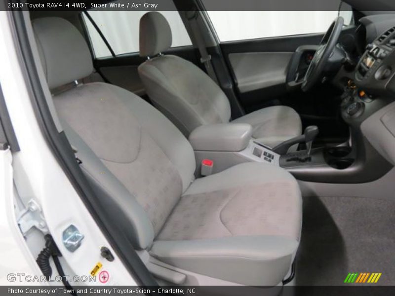 Super White / Ash Gray 2010 Toyota RAV4 I4 4WD