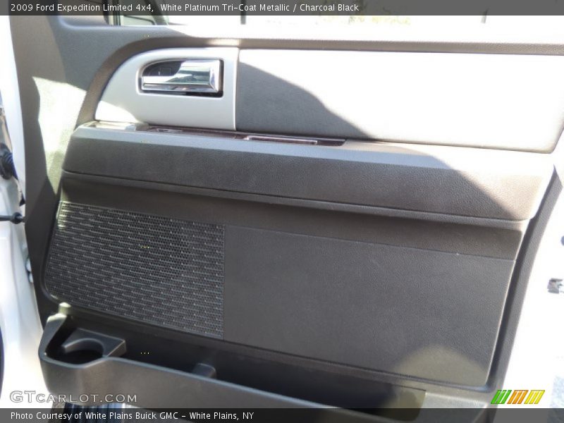 White Platinum Tri-Coat Metallic / Charcoal Black 2009 Ford Expedition Limited 4x4