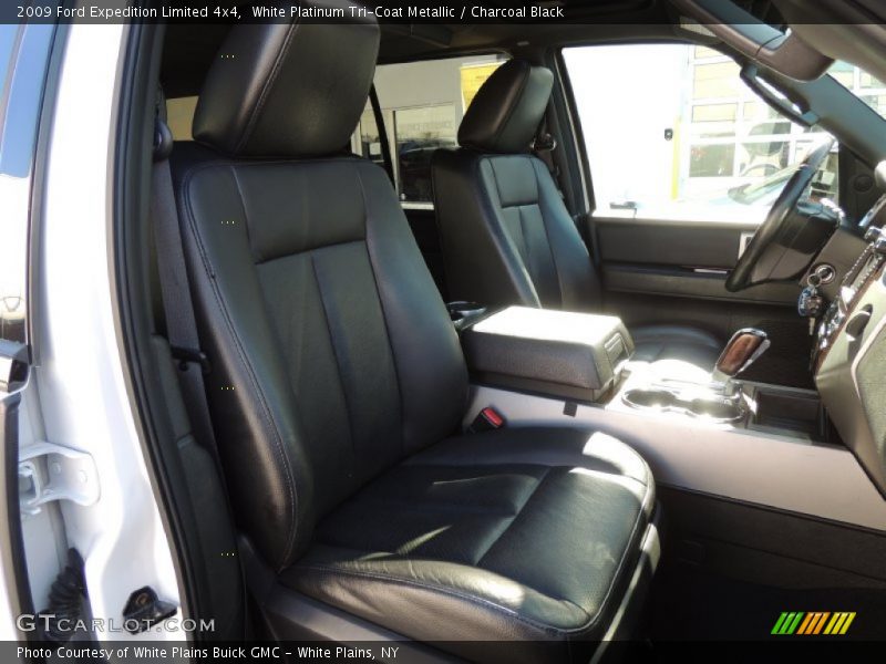 White Platinum Tri-Coat Metallic / Charcoal Black 2009 Ford Expedition Limited 4x4