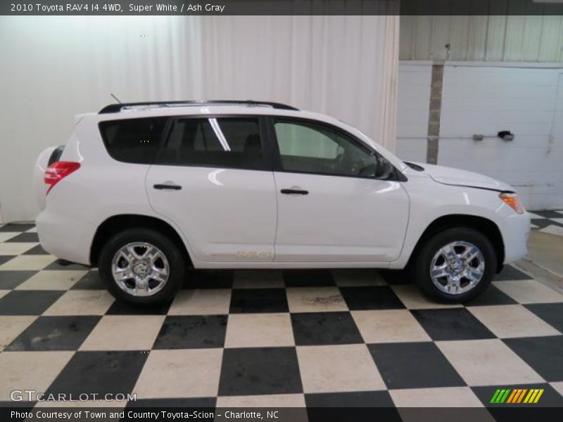 Super White / Ash Gray 2010 Toyota RAV4 I4 4WD