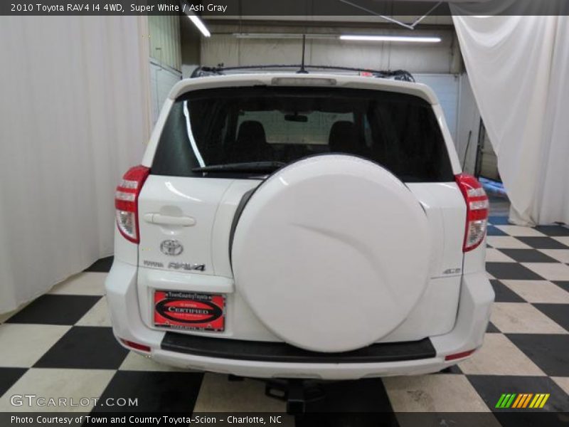 Super White / Ash Gray 2010 Toyota RAV4 I4 4WD