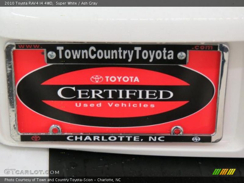 Super White / Ash Gray 2010 Toyota RAV4 I4 4WD