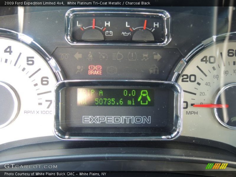White Platinum Tri-Coat Metallic / Charcoal Black 2009 Ford Expedition Limited 4x4
