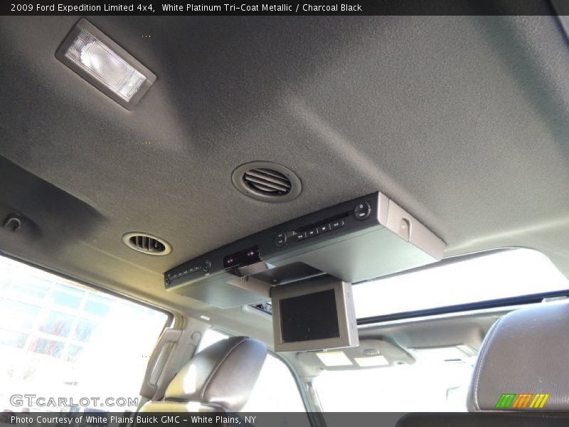 White Platinum Tri-Coat Metallic / Charcoal Black 2009 Ford Expedition Limited 4x4
