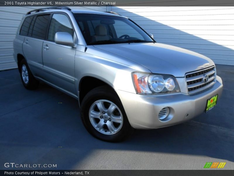 Millennium Silver Metallic / Charcoal 2001 Toyota Highlander V6