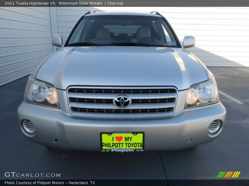 Millennium Silver Metallic / Charcoal 2001 Toyota Highlander V6