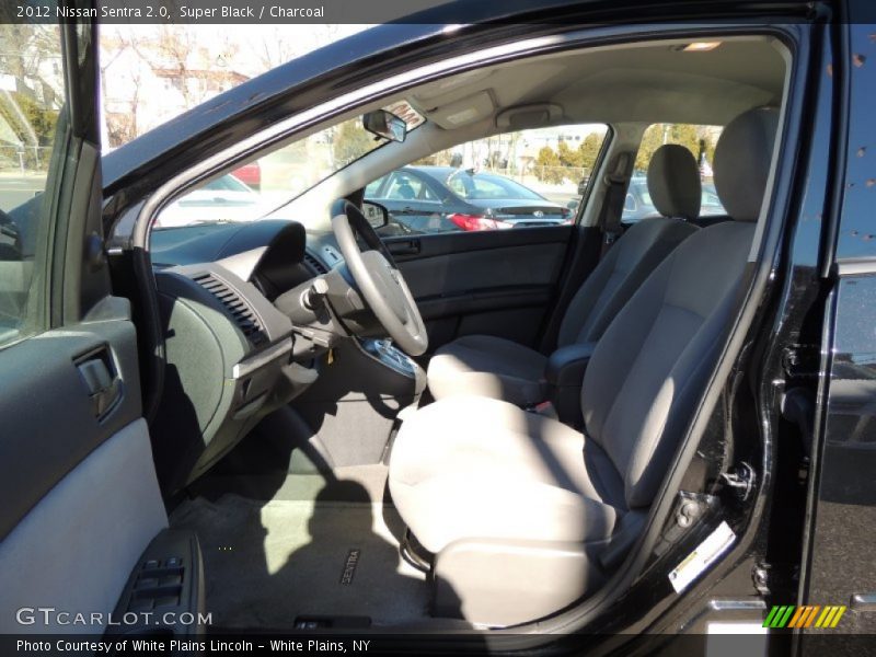 Super Black / Charcoal 2012 Nissan Sentra 2.0