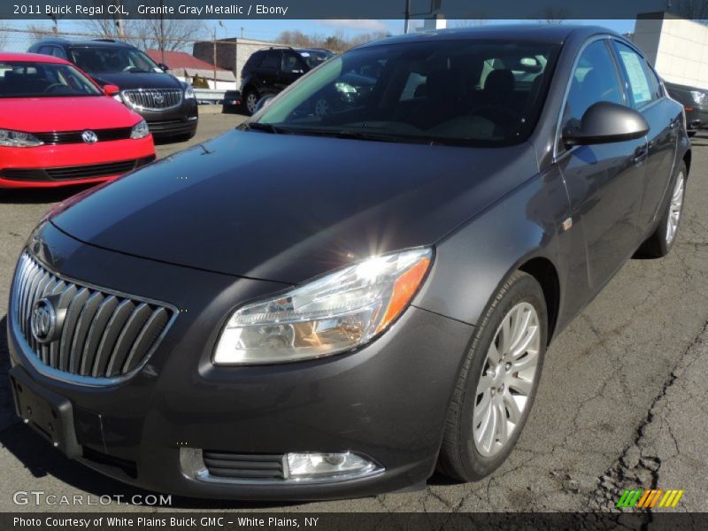 Front 3/4 View of 2011 Regal CXL