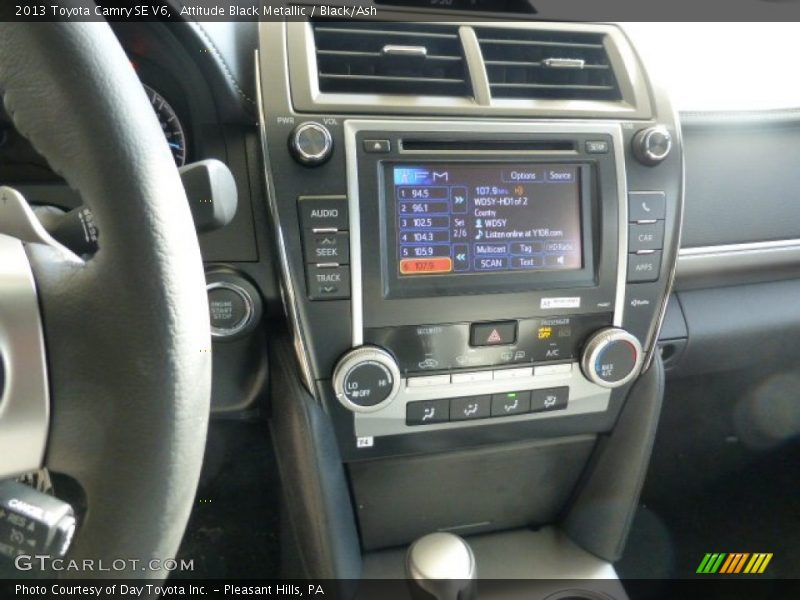 Attitude Black Metallic / Black/Ash 2013 Toyota Camry SE V6