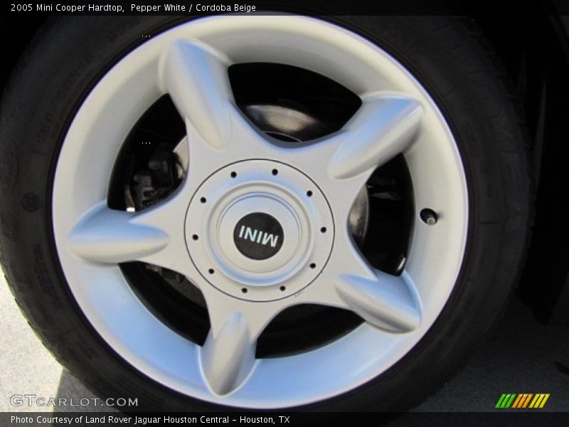 Pepper White / Cordoba Beige 2005 Mini Cooper Hardtop
