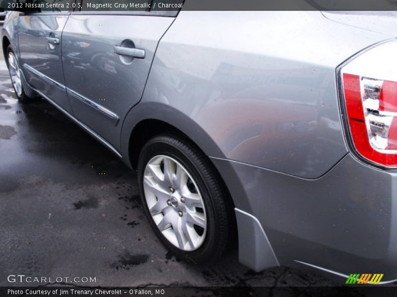 Magnetic Gray Metallic / Charcoal 2012 Nissan Sentra 2.0 S