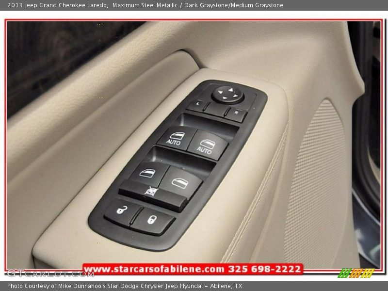 Maximum Steel Metallic / Dark Graystone/Medium Graystone 2013 Jeep Grand Cherokee Laredo