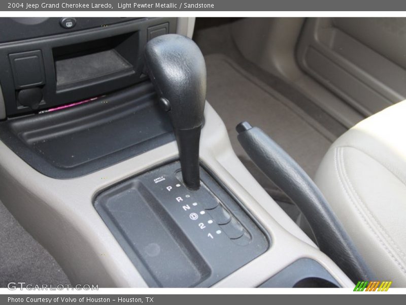 Light Pewter Metallic / Sandstone 2004 Jeep Grand Cherokee Laredo