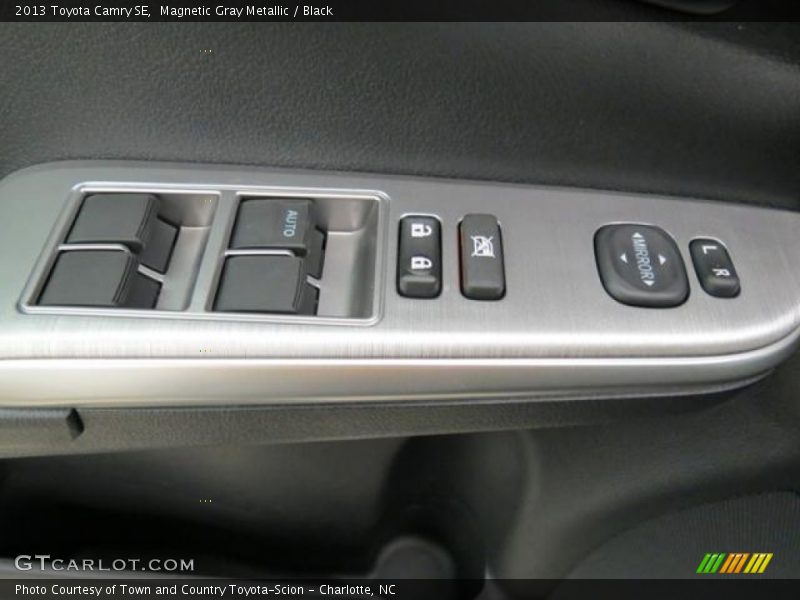Magnetic Gray Metallic / Black 2013 Toyota Camry SE