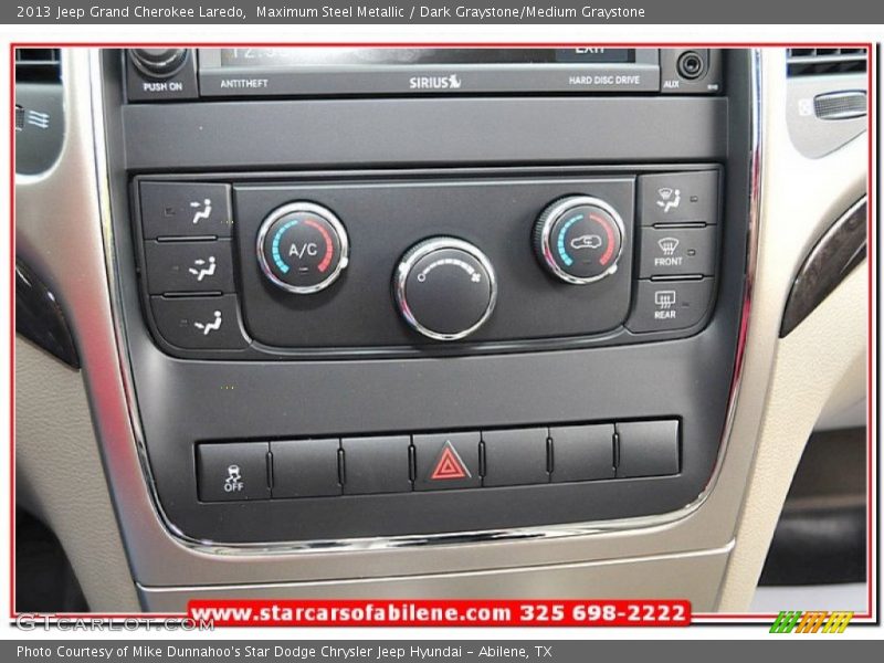 Maximum Steel Metallic / Dark Graystone/Medium Graystone 2013 Jeep Grand Cherokee Laredo