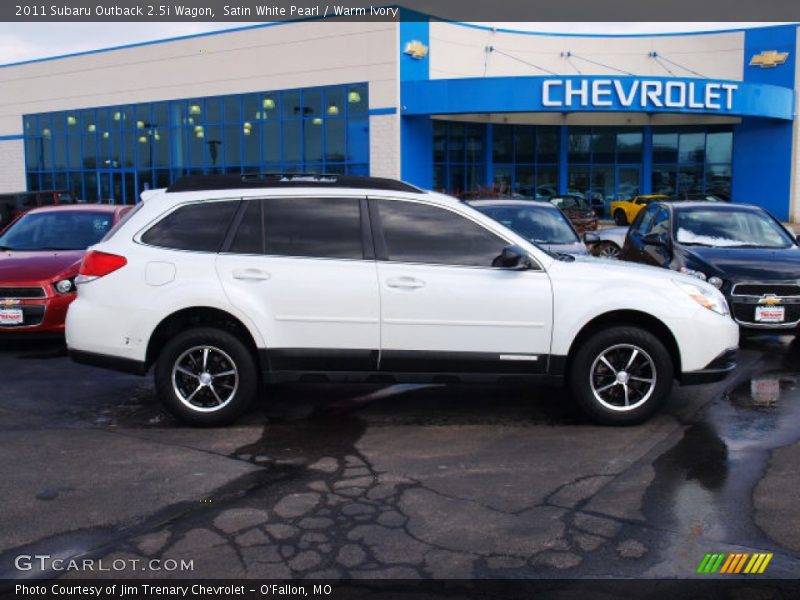 Satin White Pearl / Warm Ivory 2011 Subaru Outback 2.5i Wagon