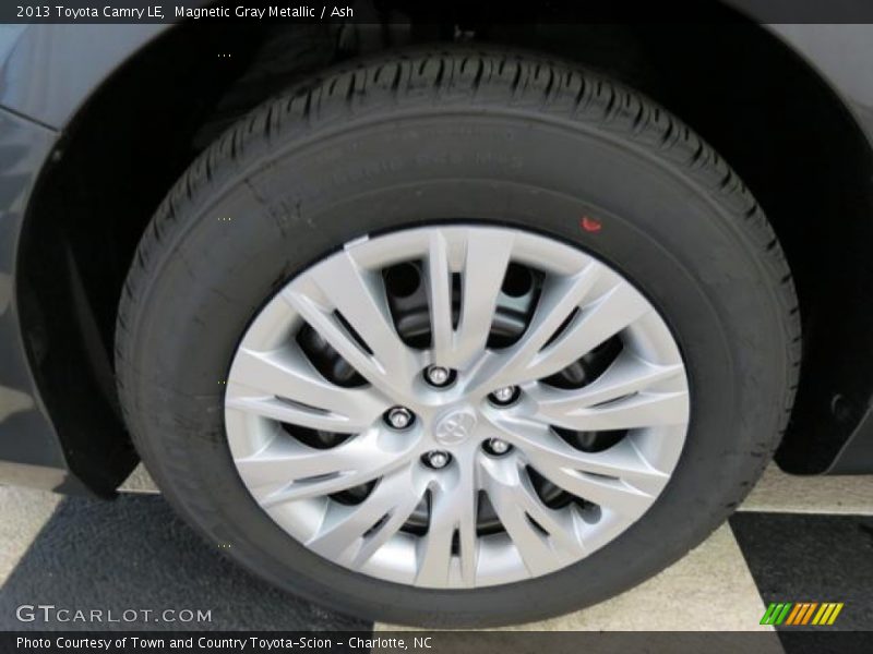 Magnetic Gray Metallic / Ash 2013 Toyota Camry LE