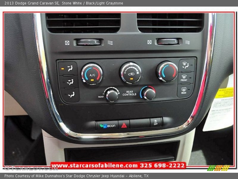 Stone White / Black/Light Graystone 2013 Dodge Grand Caravan SE