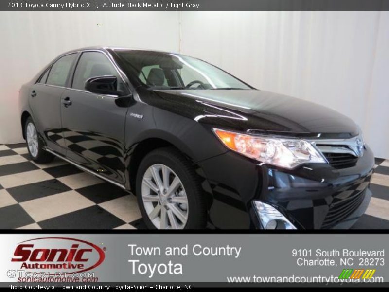 Attitude Black Metallic / Light Gray 2013 Toyota Camry Hybrid XLE