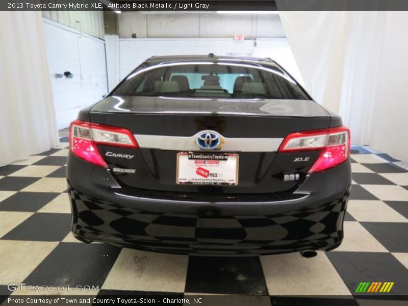 Attitude Black Metallic / Light Gray 2013 Toyota Camry Hybrid XLE