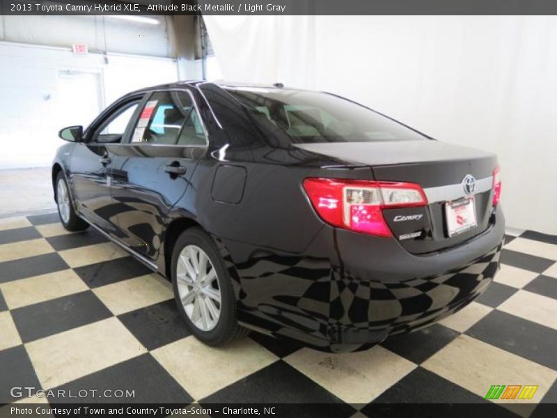 Attitude Black Metallic / Light Gray 2013 Toyota Camry Hybrid XLE