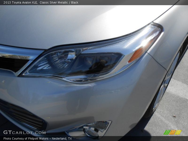 Classic Silver Metallic / Black 2013 Toyota Avalon XLE