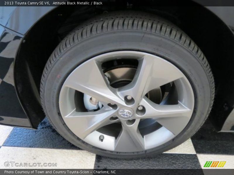Attitude Black Metallic / Black 2013 Toyota Camry SE V6