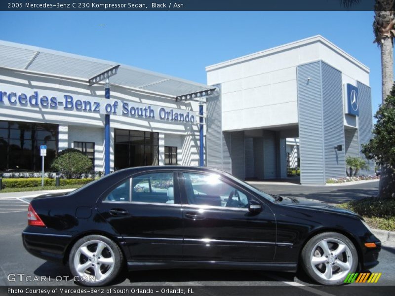 Black / Ash 2005 Mercedes-Benz C 230 Kompressor Sedan