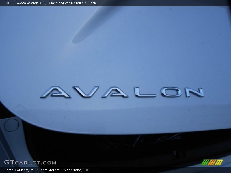 Classic Silver Metallic / Black 2013 Toyota Avalon XLE