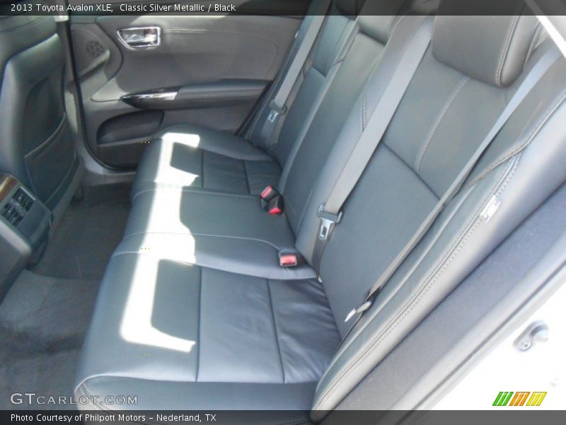 Classic Silver Metallic / Black 2013 Toyota Avalon XLE