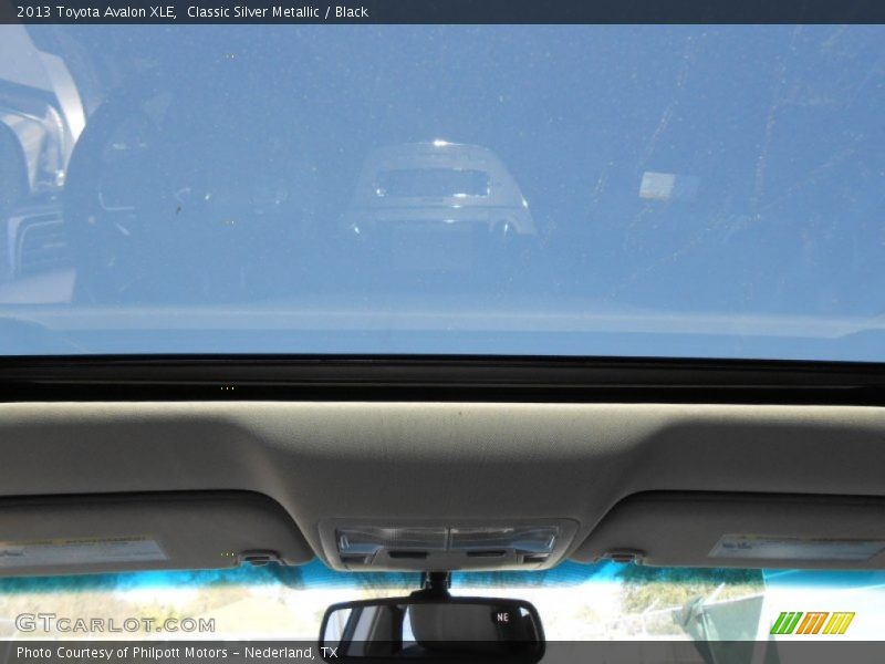 Classic Silver Metallic / Black 2013 Toyota Avalon XLE