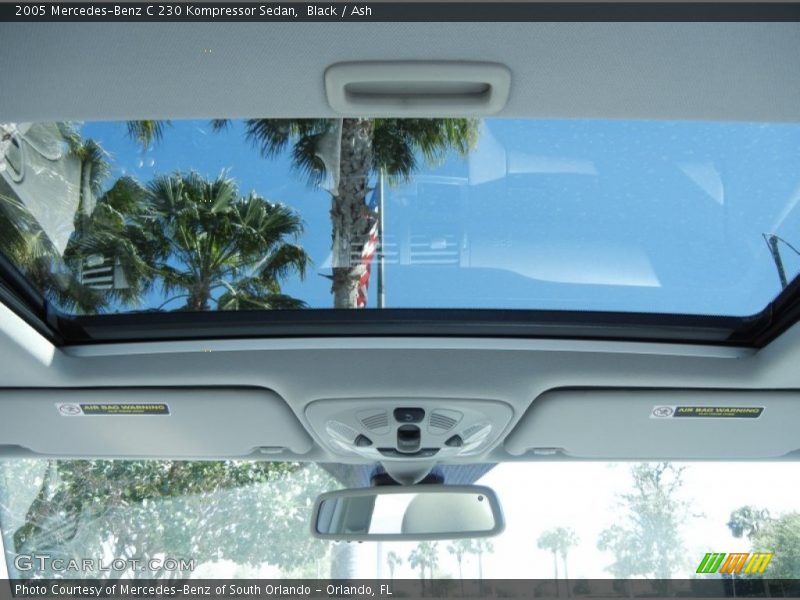 Sunroof of 2005 C 230 Kompressor Sedan