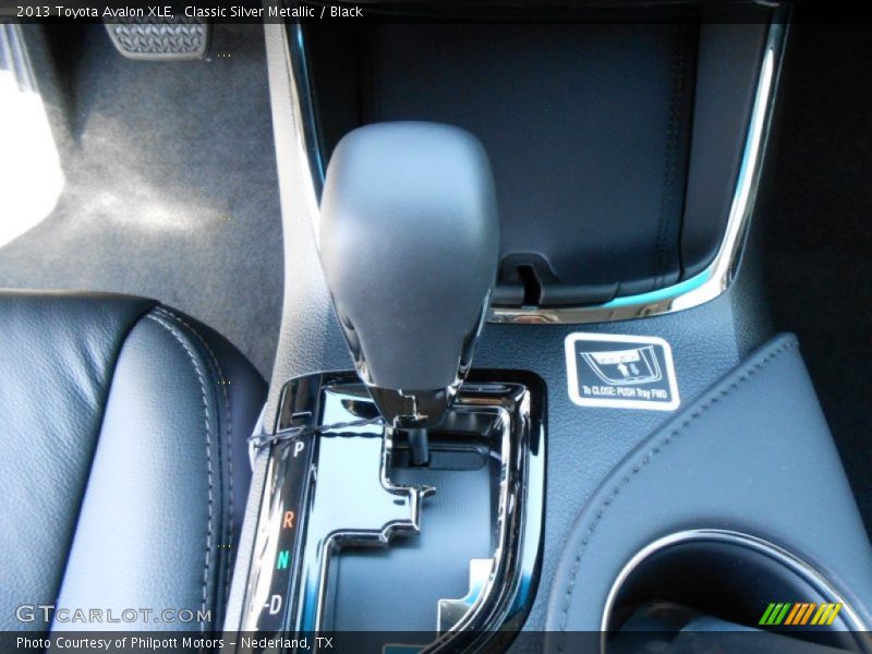 Classic Silver Metallic / Black 2013 Toyota Avalon XLE