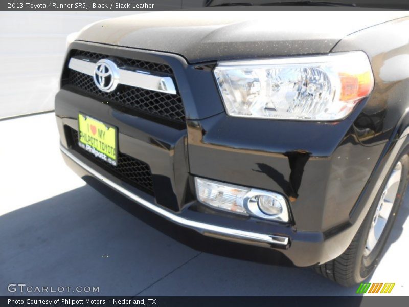 Black / Black Leather 2013 Toyota 4Runner SR5