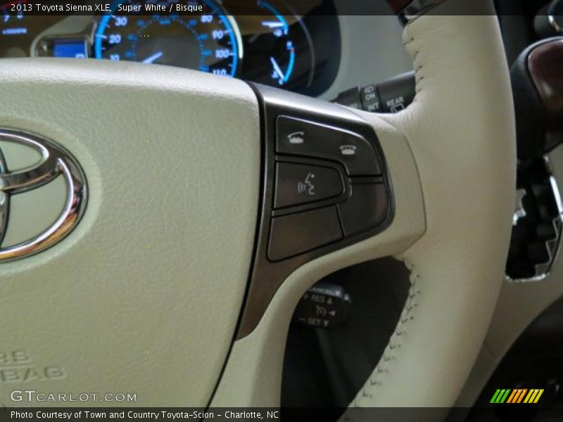 Super White / Bisque 2013 Toyota Sienna XLE