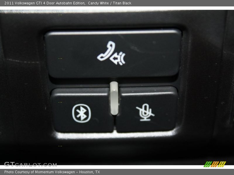 Candy White / Titan Black 2011 Volkswagen GTI 4 Door Autobahn Edition
