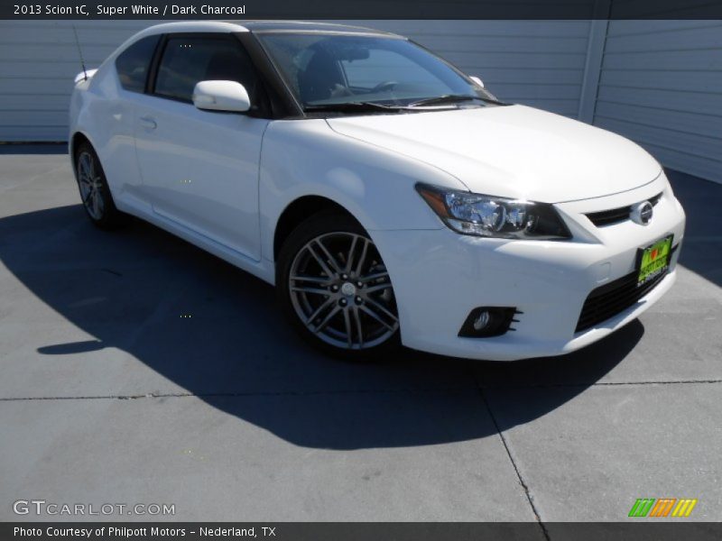 Super White / Dark Charcoal 2013 Scion tC