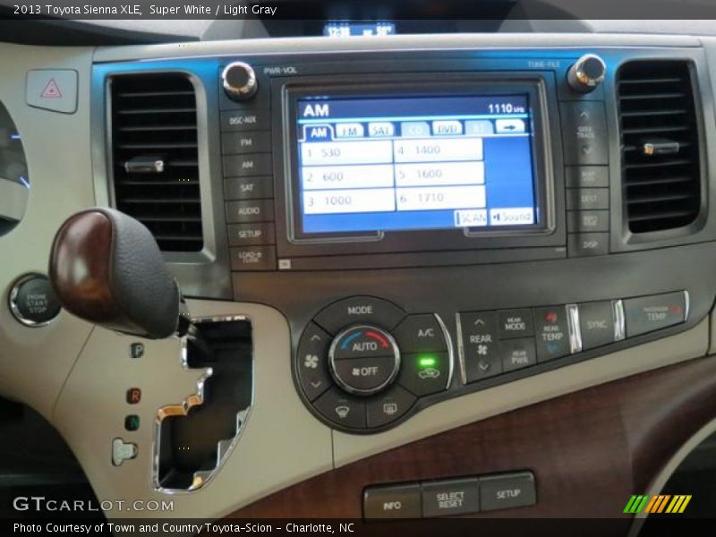 Super White / Light Gray 2013 Toyota Sienna XLE