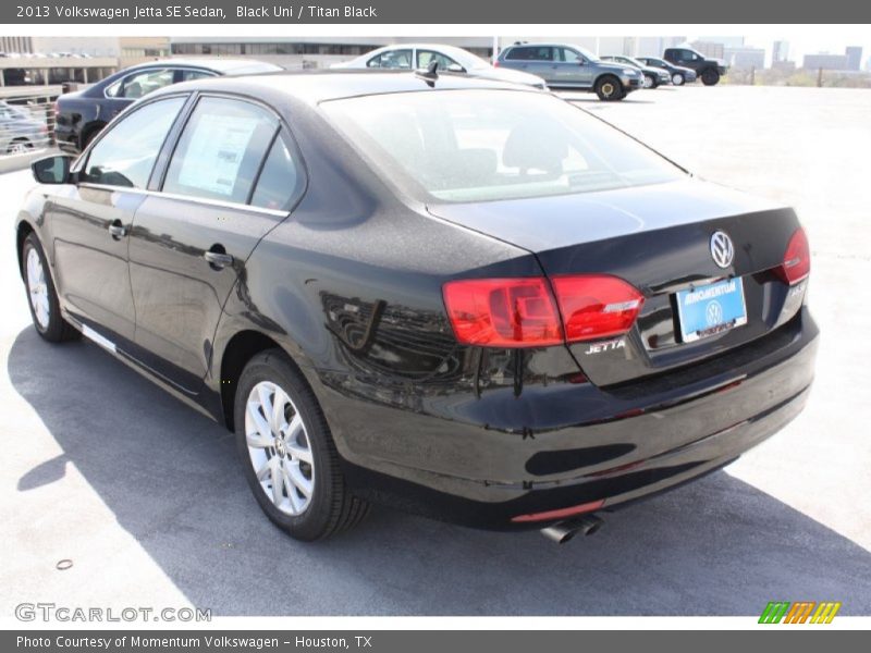 Black Uni / Titan Black 2013 Volkswagen Jetta SE Sedan