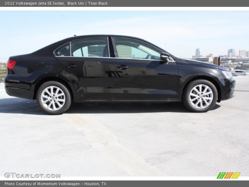Black Uni / Titan Black 2013 Volkswagen Jetta SE Sedan