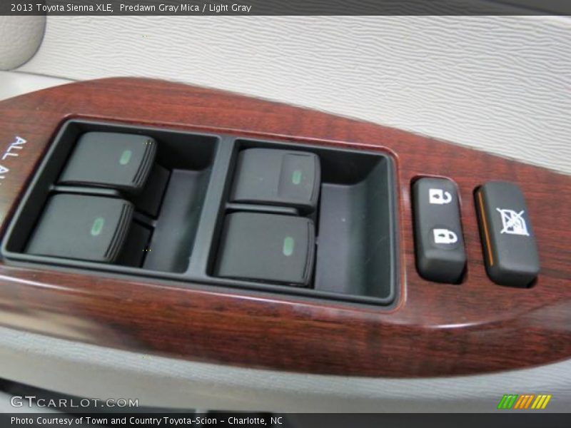 Predawn Gray Mica / Light Gray 2013 Toyota Sienna XLE