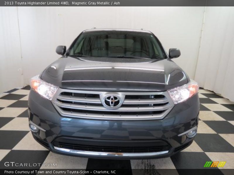 Magnetic Gray Metallic / Ash 2013 Toyota Highlander Limited 4WD