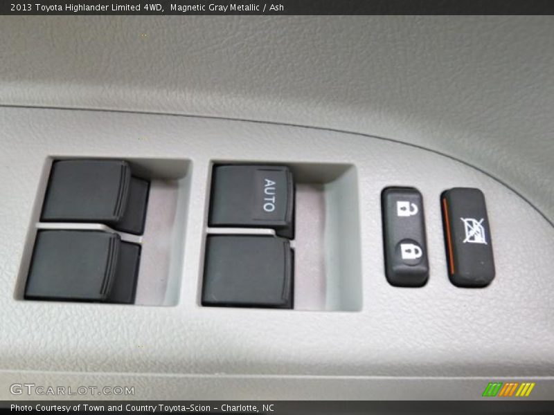 Magnetic Gray Metallic / Ash 2013 Toyota Highlander Limited 4WD